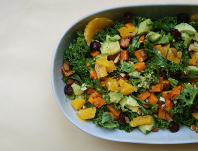 Grünkohl-Süßkartoffel- Salat mit Orange